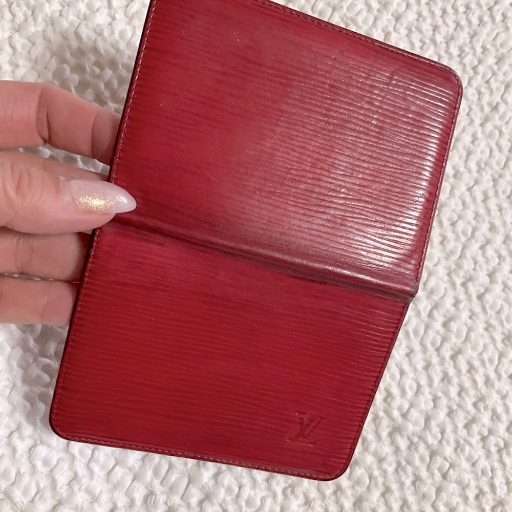 Louis Vuitton Epi Red Card Holder - Picture 8 of 8
